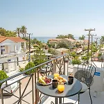 Costa Azzurra Hotel 4*