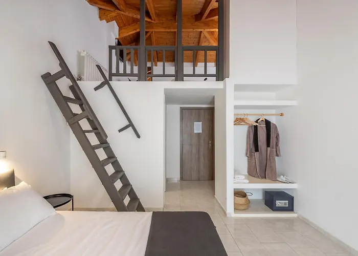 Costa Azzurra Hotel 4*